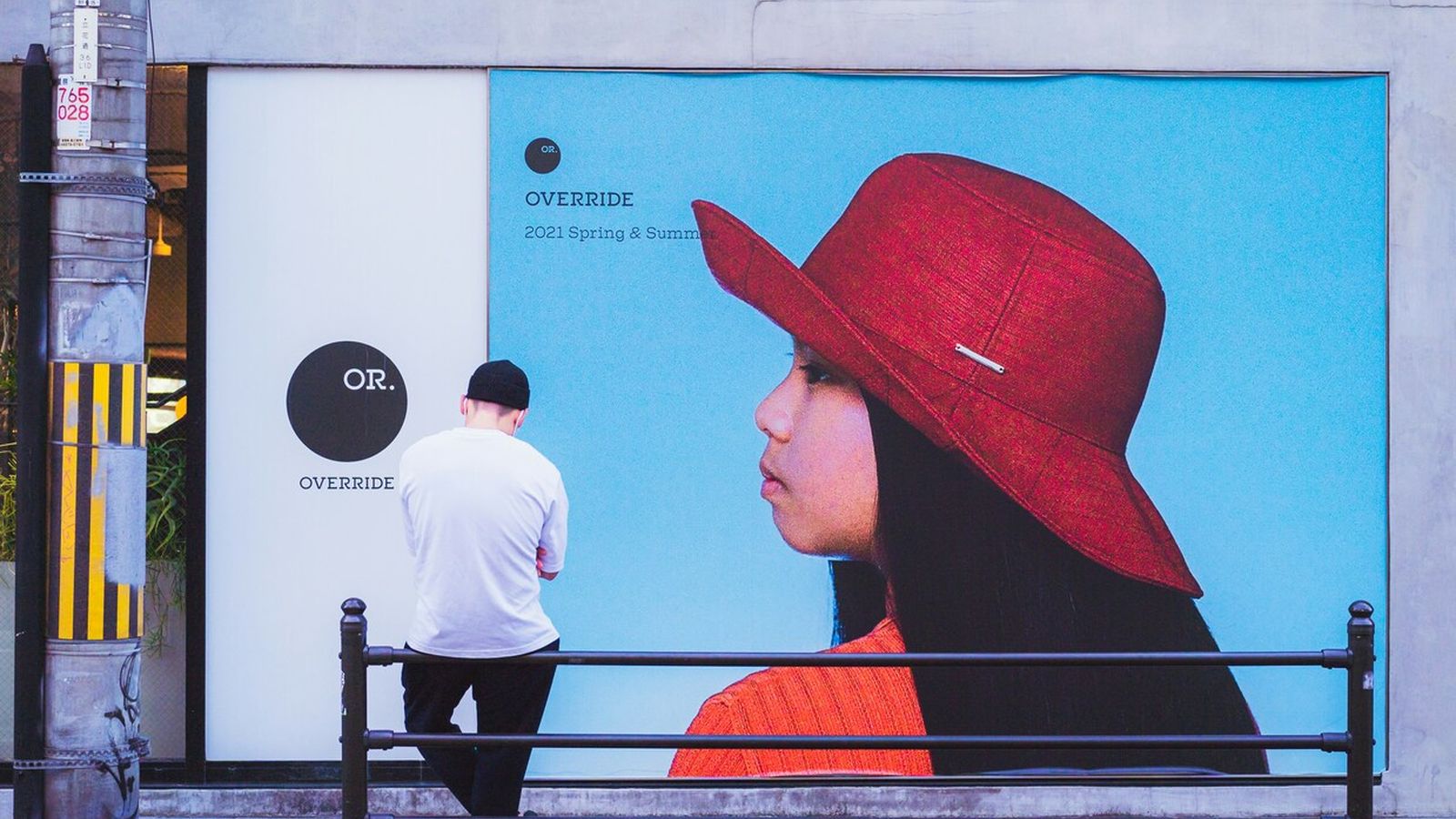 原宿のストリート、いま売れている小さなブランド